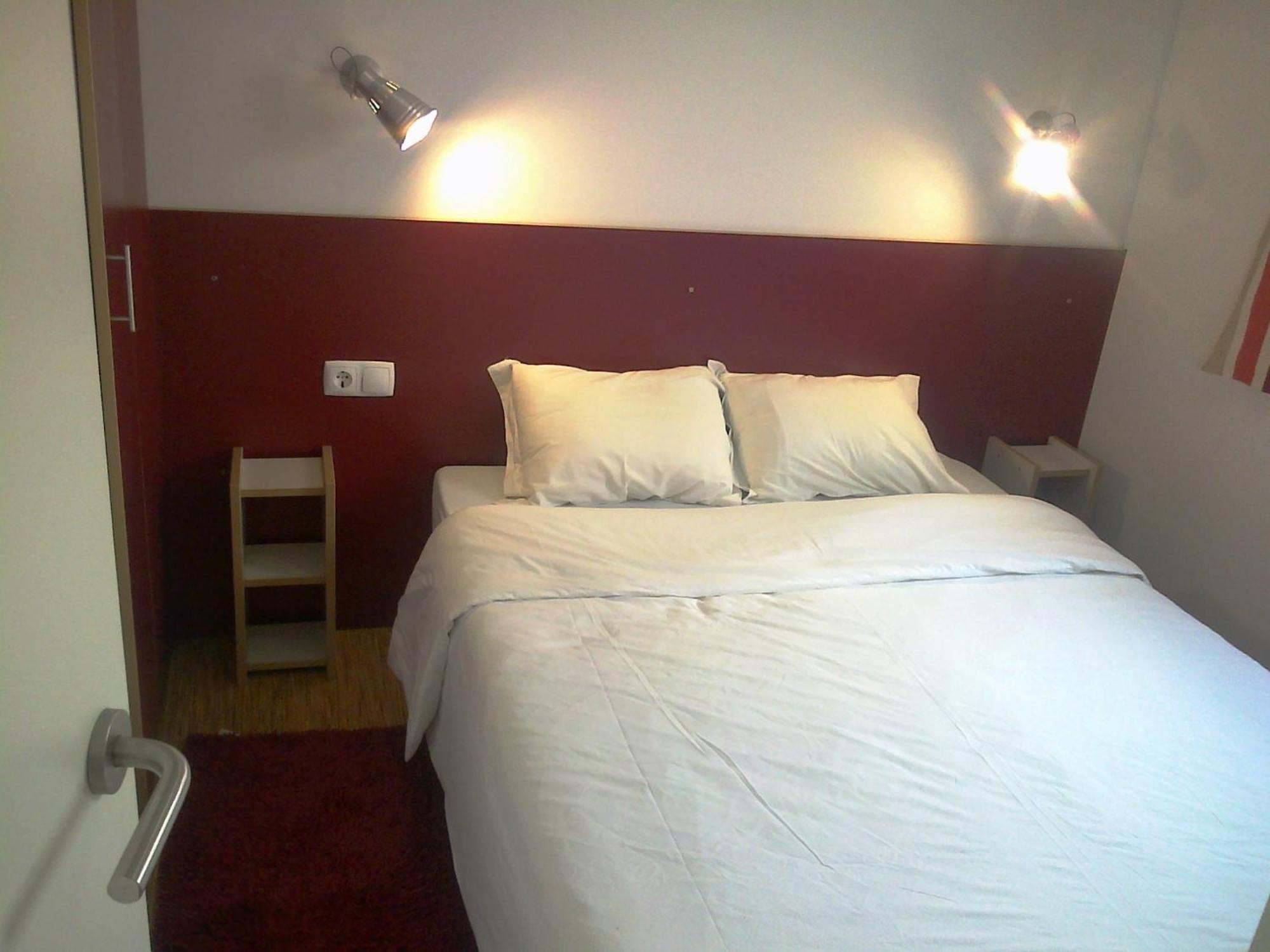 Parque De Campismo Orbitur Foz De Arelho. Hotel Фож-ду-Арелю Екстериор снимка