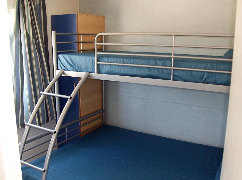 Parque De Campismo Orbitur Foz De Arelho. Hotel Фож-ду-Арелю Екстериор снимка