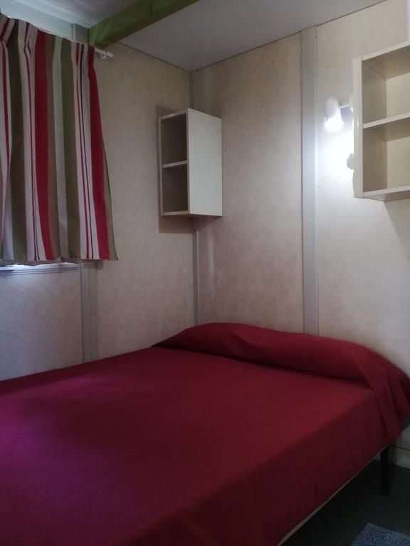 Parque De Campismo Orbitur Foz De Arelho. Hotel Фож-ду-Арелю Екстериор снимка