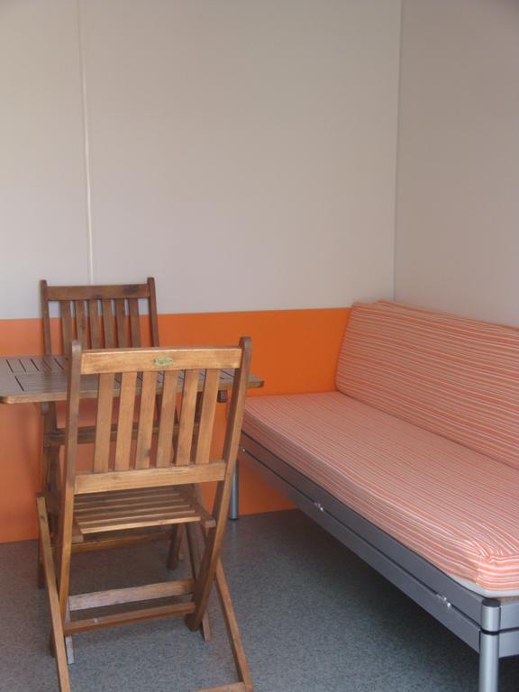 Parque De Campismo Orbitur Foz De Arelho. Hotel Фож-ду-Арелю Екстериор снимка